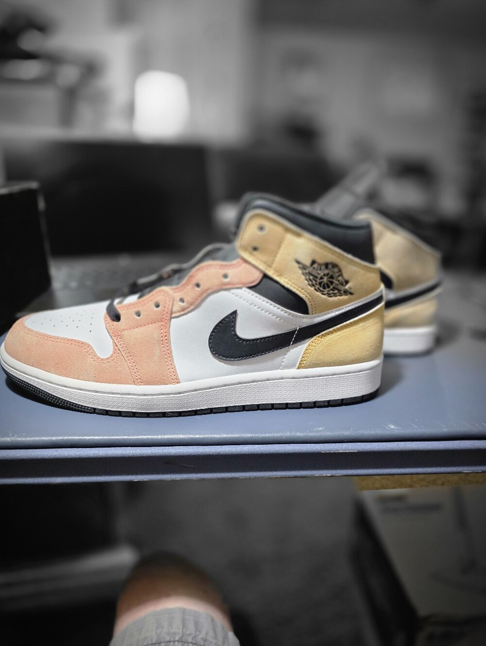 Jordan 1 Mid, Ember/Sundial/White, Size 10m, New. - Picture 7 of 10